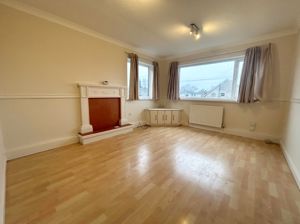 Lounge- click for photo gallery